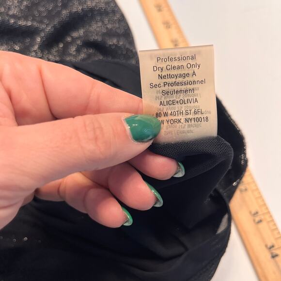 NWT Alice + Olivia Black Metallic Sleeveless Rounded Neck Sheath Mini Dress S - Picture 8 of 11